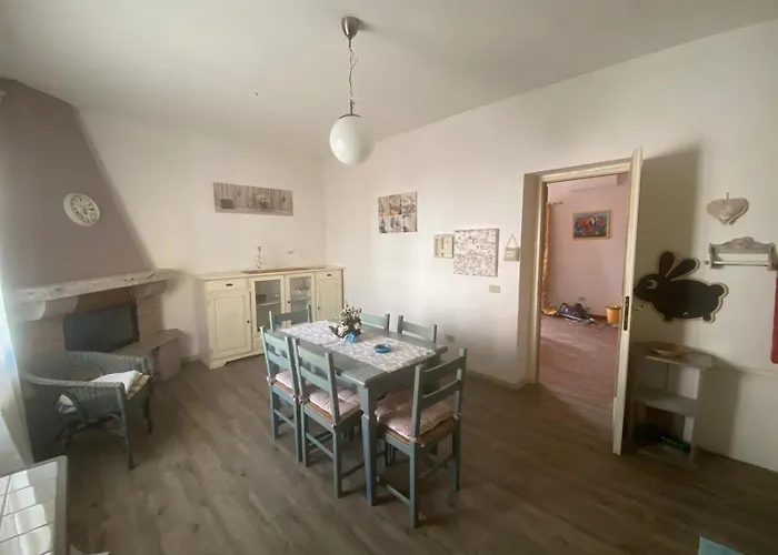 Gerani Quadrilocale 公寓